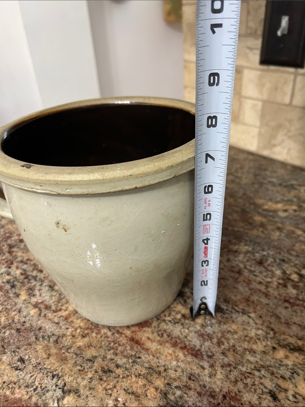 Primitive Crock with Handle - Picture 3 of 6